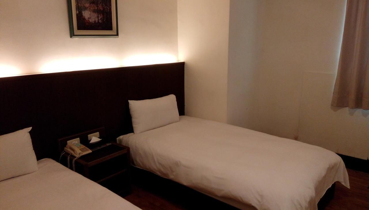 Melody Hotel Taitung Exterior foto