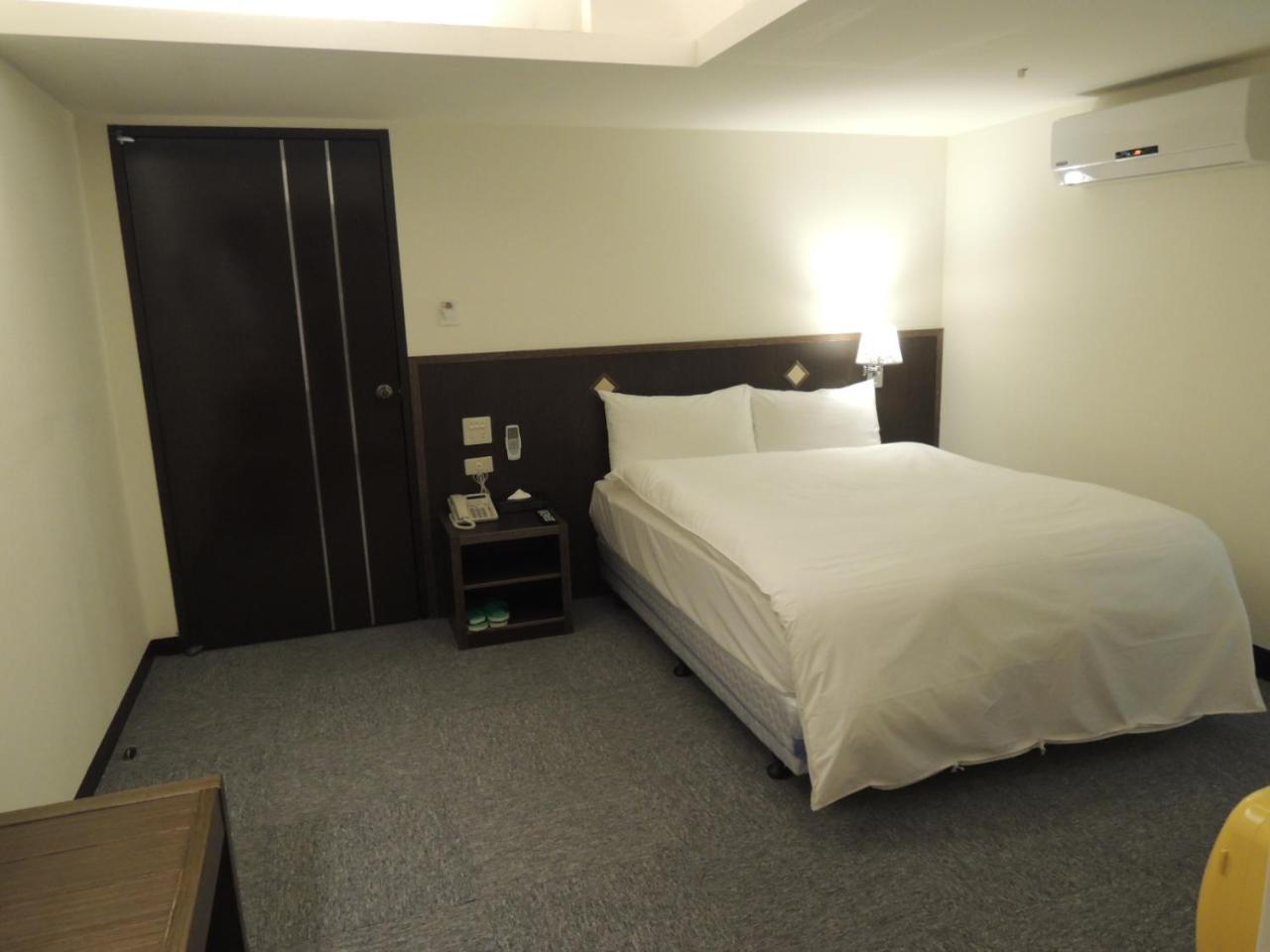 Melody Hotel Taitung Exterior foto