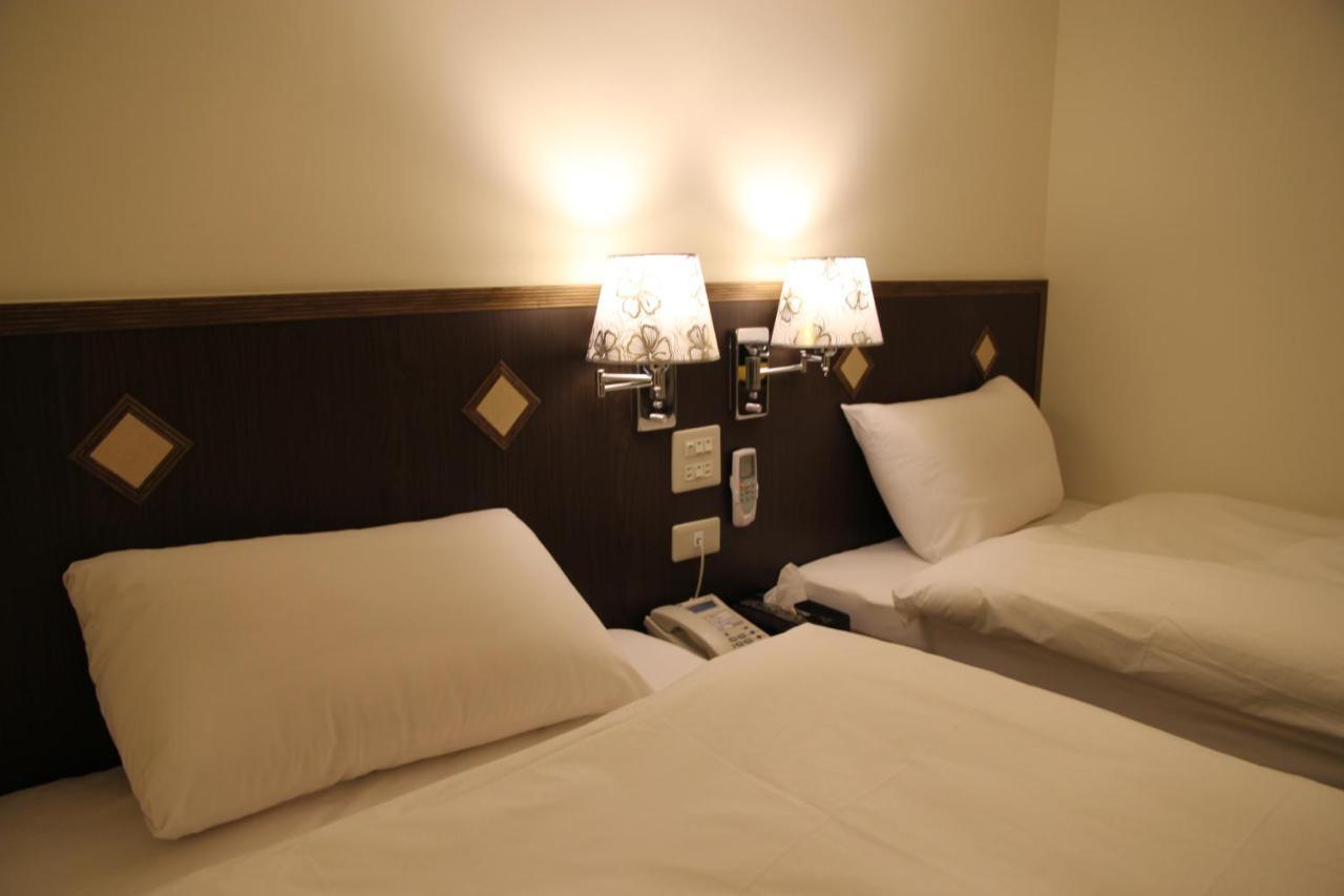 Melody Hotel Taitung Exterior foto